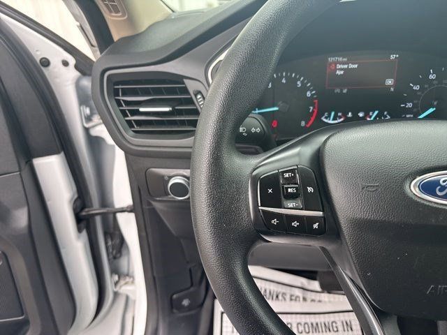 2020 Ford Escape SE photo