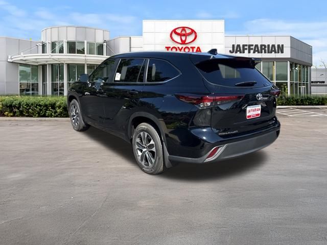 New 2026 Toyota Highlander SUV