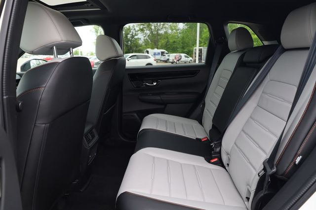 New 2026 Platinum White Pearl Honda Sport Touring image 29