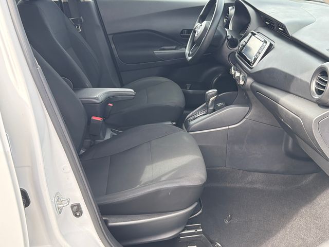 Used 2024 Nissan Kicks SUV