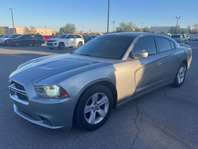 2013 Dodge Charger SE 8