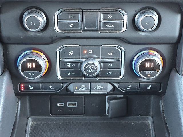 2022 Chevrolet Suburban Z71:44771A