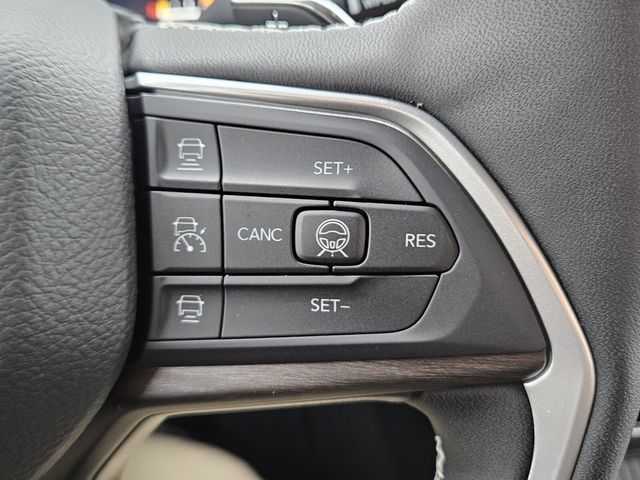 2026 Jeep Grand Cherokee Altitude 4x4