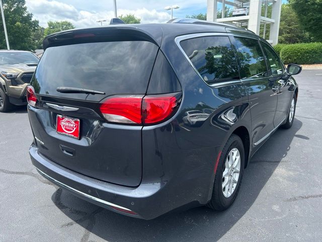 Used 2020 Chrysler Pacifica Van