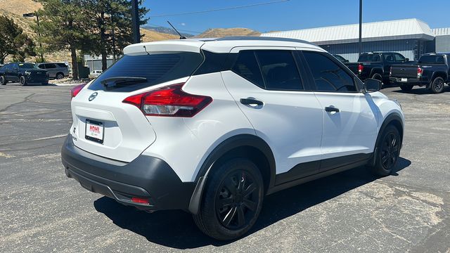 2018 Nissan Kicks S 3