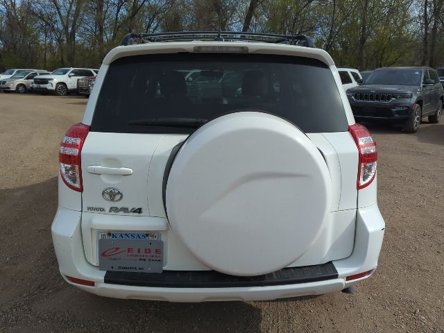 2010 White Toyota RAV4 Base FWD SUV