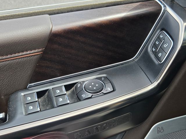 Used 2022 Red Ford King Ranch image 30