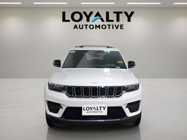 Used 2025 Jeep Grand Cherokee SUV