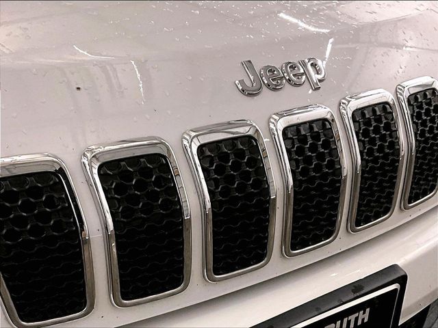 2020 Jeep Cherokee Limited White at Subaru and VW of Moon Township