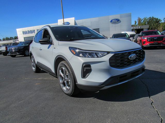 2026 Ford Escape ST-Line  167850