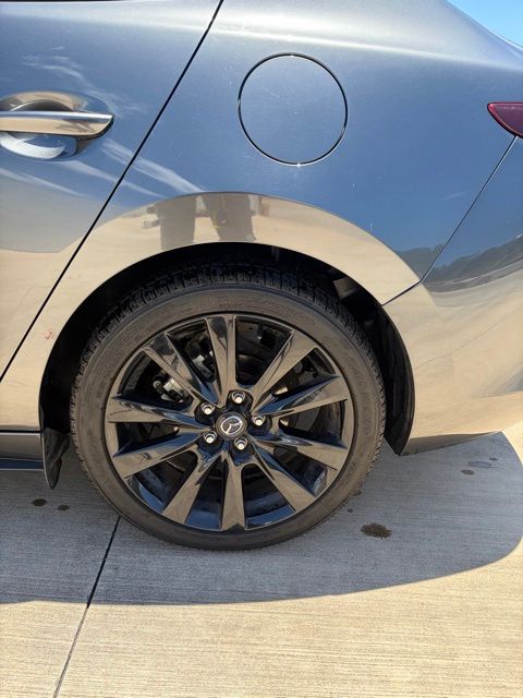 2024 Mazda Mazda3 2.5 S Select Sport Gray at Toyota of Victoria