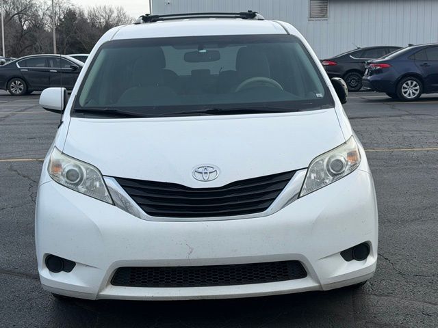 Used 2014 Toyota Sienna LE with VIN 5TDKK3DC0ES427787 for sale in Manhattan, KS