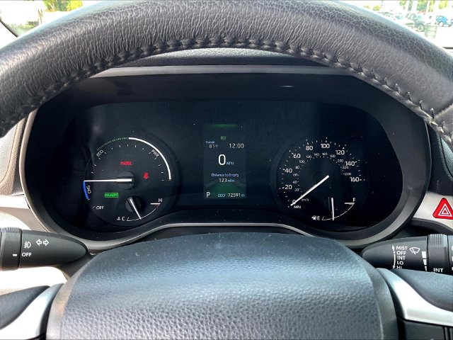 Used 2023 Toyota Sienna Van