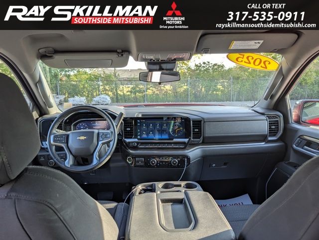 Used 2025 Red Chevrolet LT image 17