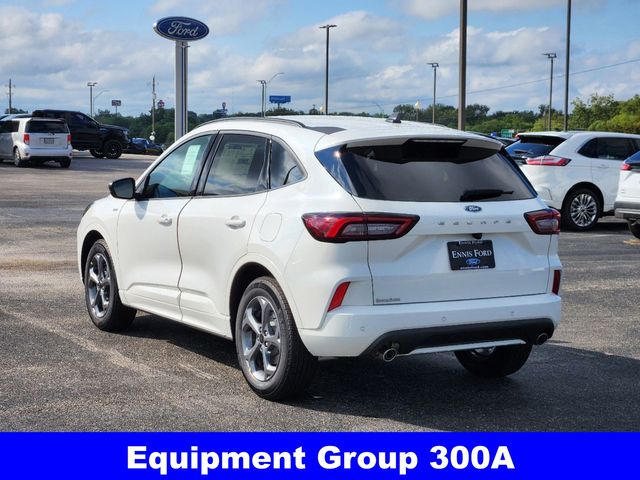 2024 Ford Escape ST-Line 5