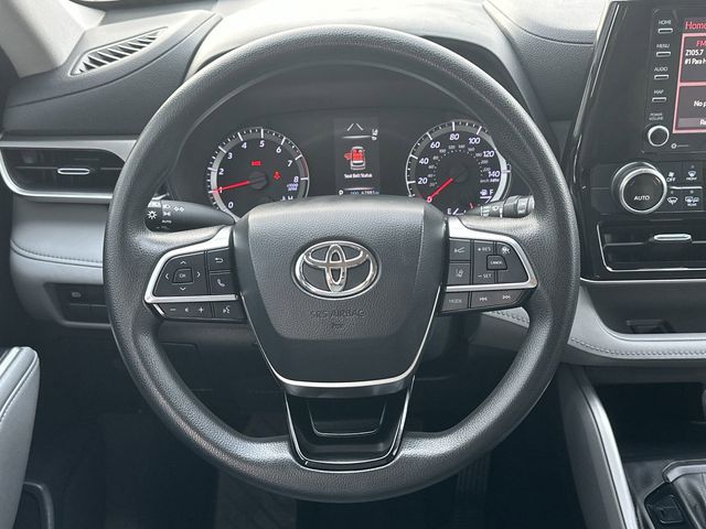 2021 Toyota Highlander L 11