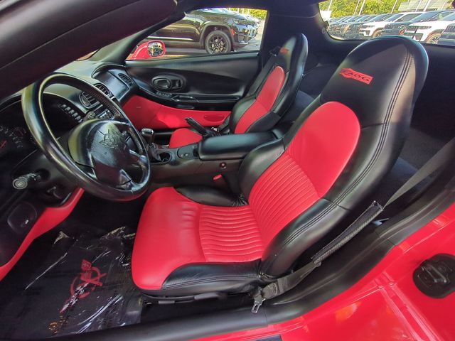 Used 2001 Red Chevrolet Z06 image 16