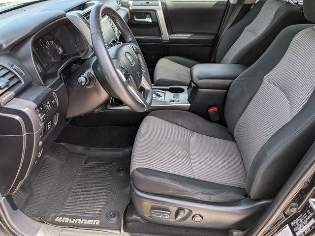 2020 Toyota 4Runner - Image 12