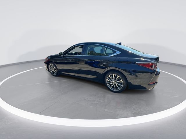 2019 Lexus ES - $30,998