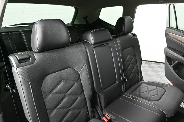 new 2025 Volkswagen Atlas car, priced at $44,852