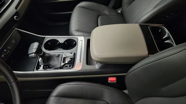 2025 Kia Carnival EX White at Shottenkirk Kia Fort Bend