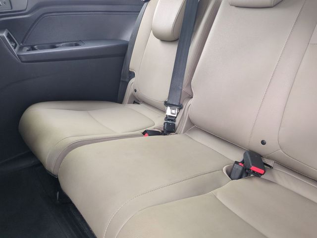 Used 2018 Honda Odyssey Elite 4D Passenger Van