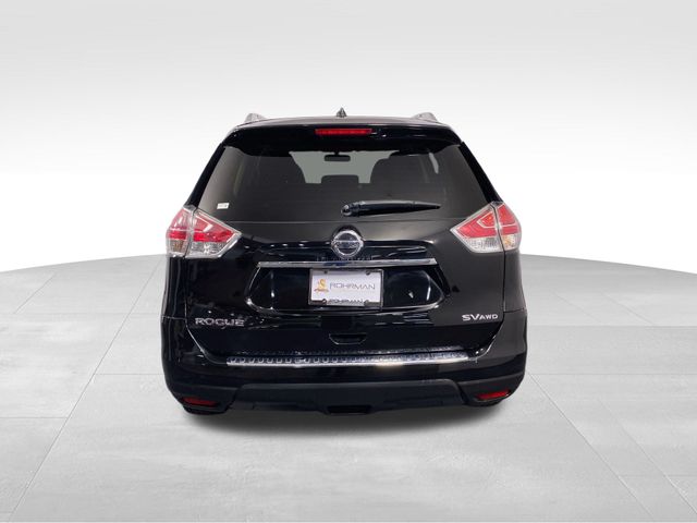 2015 Nissan Rogue SV 28