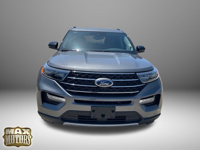 2024 Ford Explorer XLT 2