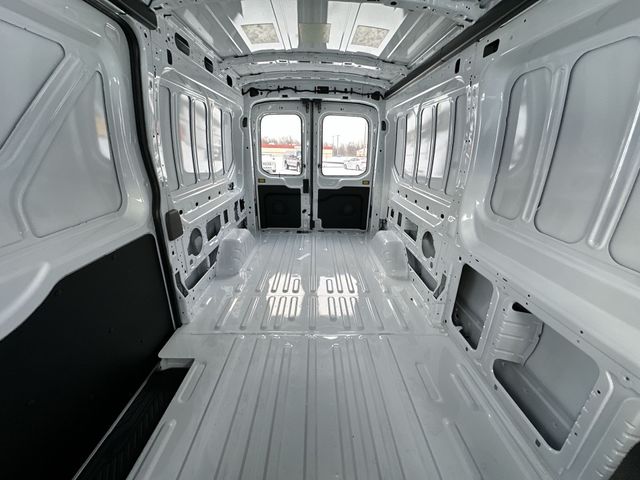 New 2026 White Ford Base image 21