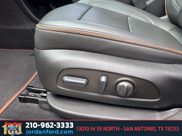 Used Car 2023 Gmc Acadia  At4 For Sale Under $35,000 In San Antonio, Texas