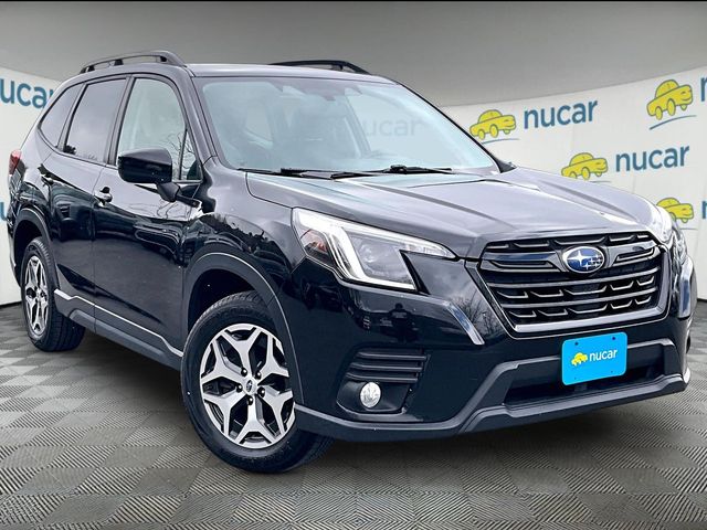 2022 Subaru Forester Premium Crossover AWD