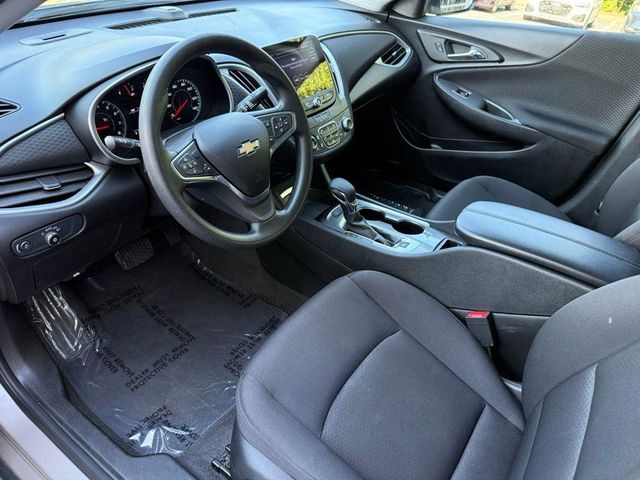 Used 2024 Gray Chevrolet LT image 2