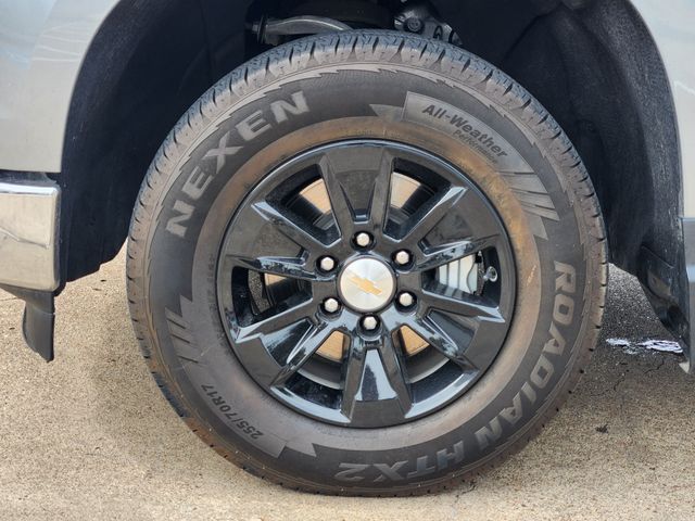 2025 Chevrolet Silverado 1500 LT - 9