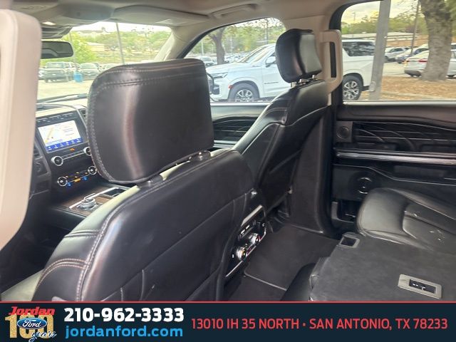 Used Car 2020 Ford Expedition Max  Platinum For Sale Under $30,000 In San Antonio, Texas