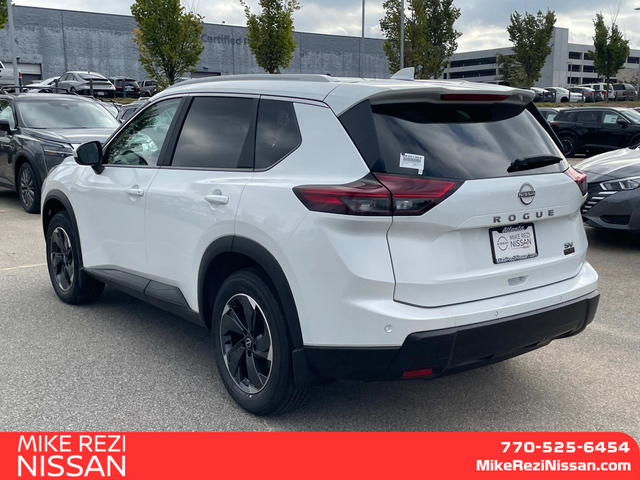 2024 Nissan Rogue SV 4