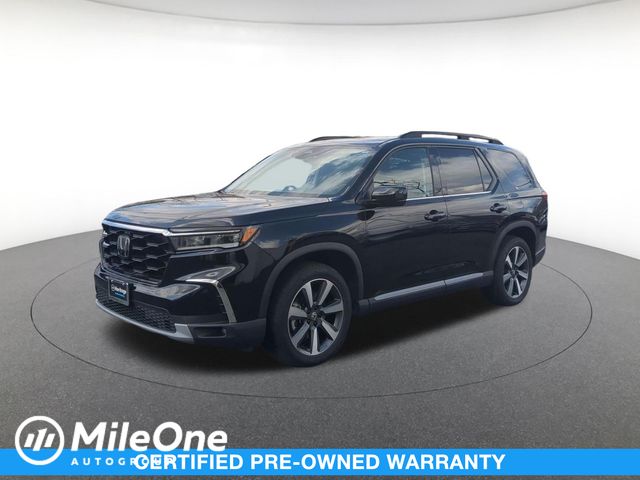 Crystal Black Pearl 2023 Honda Pilot Touring AWD SUV / Crossover All-Wheel Drive Automatic