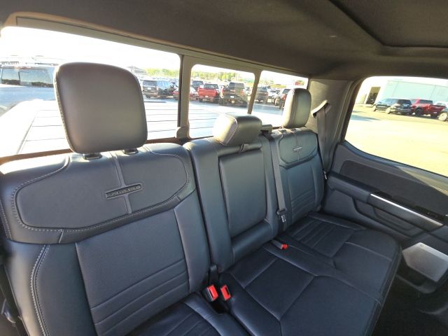 2023 Ford F-150 Platinum:168824A