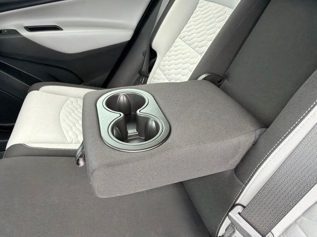 Used 2021 Chevrolet Equinox SUV