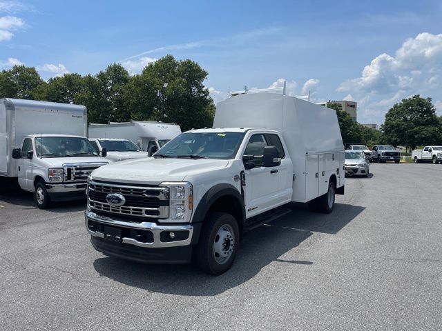 2025 Ford F-550 Super Duty 