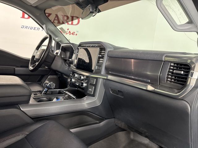 2023 Agate Black Metallic Ford F-150 Lariat 4X4 Truck