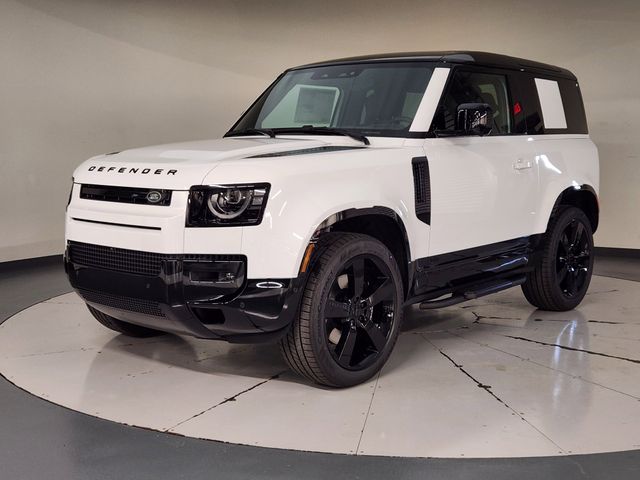 2026 Land Rover Defender 90 V8 AWD