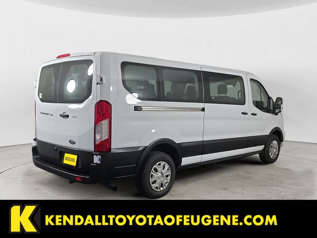 Used 2023 White Ford XLT image 5