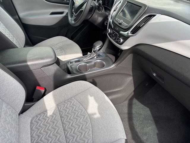 2023 Chevrolet Equinox LS photo