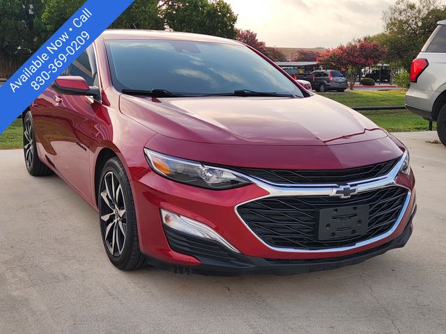 Radiant Red Tintcoat 2025 Chevrolet Malibu Sedan Front-Wheel Drive Continuously Variable Transmission