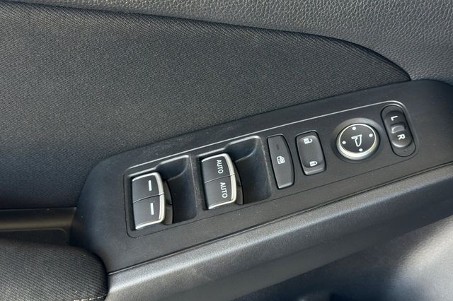 2025 Honda Civic LX - Photo 12