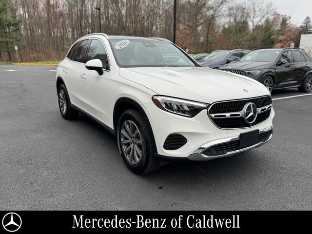2026 Mercedes-Benz GLC GLC 300 4MATIC's photo