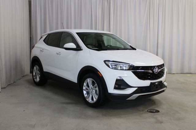 Used 2020 White Buick Preferred image 23