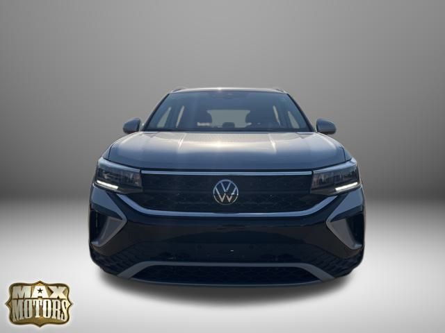 2022 Volkswagen Taos 1.5T SE 12