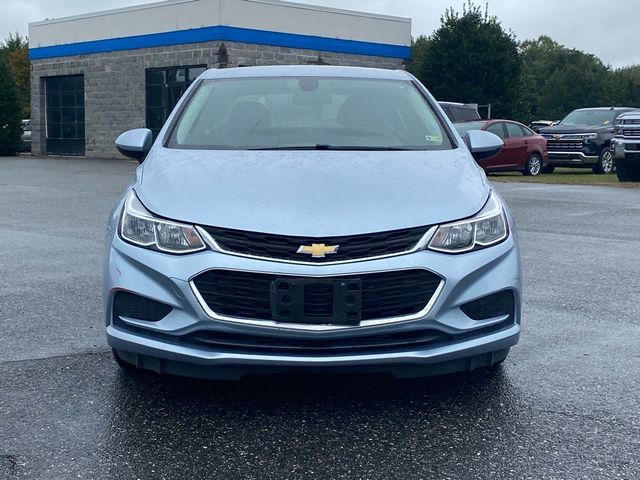 2018 Chevrolet Cruze LS 8