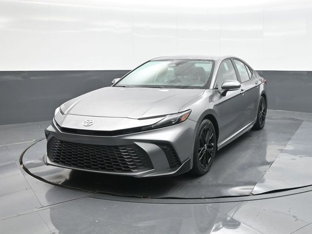 Used 2025 Toyota Camry SE